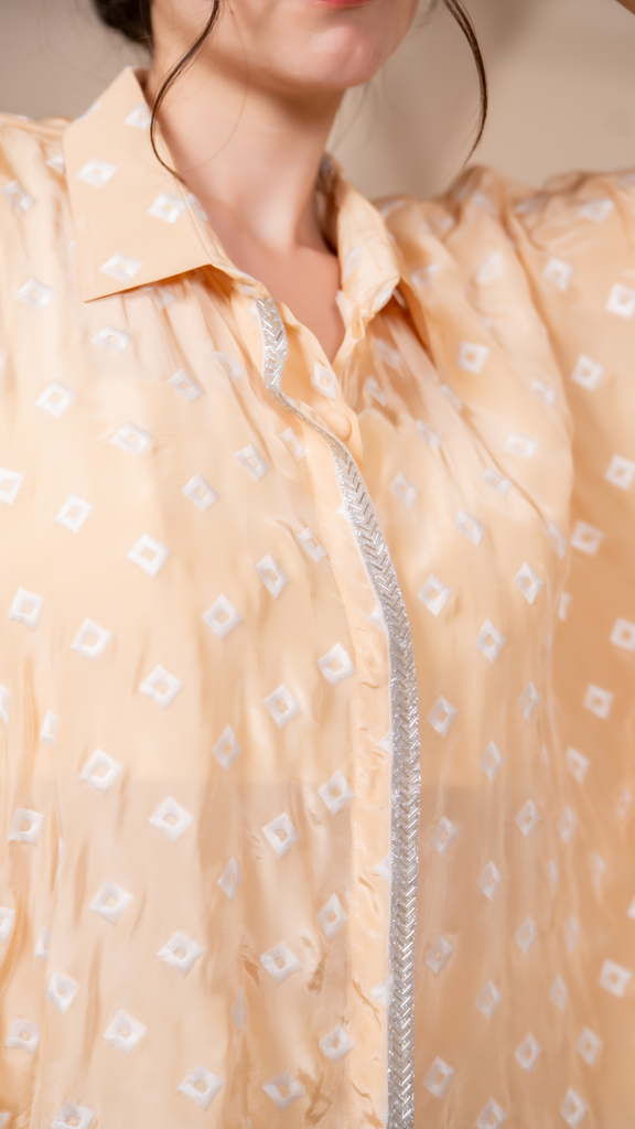 Goa Button-Down Shirt in Peach